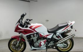 HONDA CB1300SB SUPER BOLDOR 2007 SC54