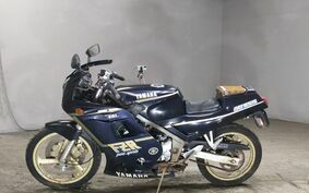 YAMAHA FZR250 2KR