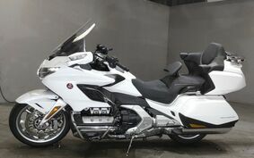 HONDA GL 1800 GOLD WING TOUR 2022 SC79