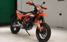 KTM 690 SMC R 2024