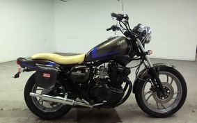 YAMAHA XS250 1982 17E