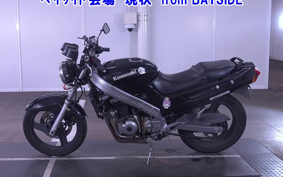KAWASAKI ZZR250