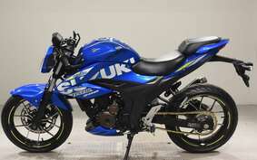 SUZUKI GIXXER 250