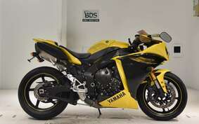 YAMAHA YZF-R1 2011