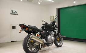 HONDA CB400SF VTEC A 2008 NC42