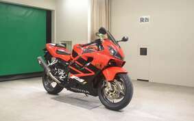 HONDA CBR600F GEN 3 2003 PC35