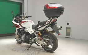 HONDA CB1300SB SUPER BOLDOR A 2012 SC54