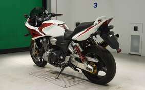 HONDA CB1300SB SUPER BOLDOR A 2007 SC54