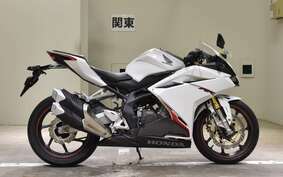 HONDA CBR250RR A MC51