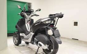 PIAGGIO MP3 300 2014