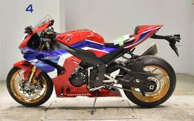 HONDA CBR1000RR RSP 2023 SC82