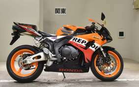 HONDA CBR1000RR 2006 SC57