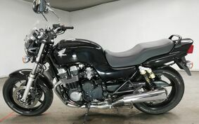 HONDA CB750 2012 RC42