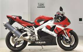 YAMAHA YZF-R1 2000 RN04