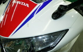 HONDA CBR250R A MC41