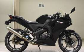 HONDA CBR125R JC50