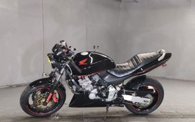 HONDA HORNET250 MC31