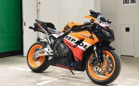 HONDA CBR1000RR 2007 SC57