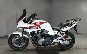 HONDA CB1300SB SUPER BOLDOR 2011 SC54