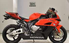 HONDA CBR1000RR 2005 SC57