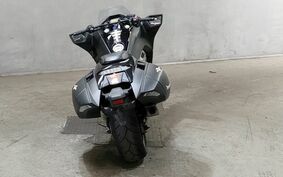 HONDA NM4 VULTUS -02 2014 RC82