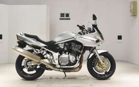 SUZUKI BANDIT 1200 S 2003 GV77A