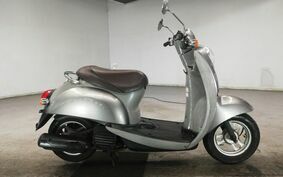 HONDA CREA SCOOPY I AF55