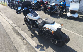 HARLEY FXFBS 2018 YLK