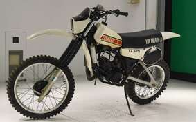 YAMAHA YZ125 4V2