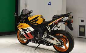 HONDA CBR1000RR 2004