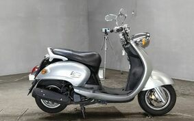 YAMAHA VINO 125 SE24