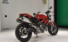 DUCATI MONSTER 696 2011