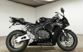 HONDA CBR1000RR 2007 SC57