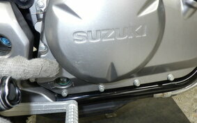 SUZUKI GSR250