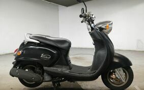 YAMAHA VINO 125 SE24