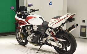 HONDA CB1300SB SUPER BOLDOR A 2007 SC54