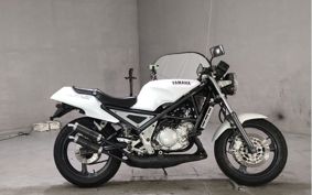 YAMAHA R1-Z 3XC
