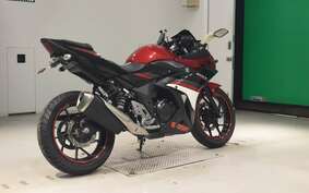 SUZUKI GSX250R DN11A