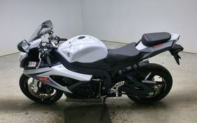 SUZUKI GSX-R750 2013 CW211