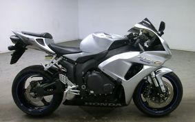 HONDA CBR1000RR 2007 SC57