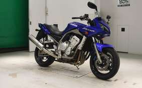 YAMAHA FZS1000 FAZER 2002 RN06