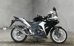 HONDA CBR250R MC41