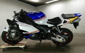 HONDA CBR1000RR 2004 SC57