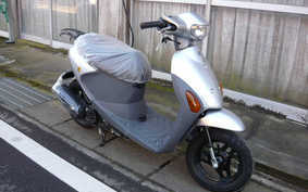 SUZUKI LET's 4 CA45A