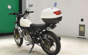 SUZUKI GRASS TRACKER NJ4BA