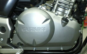 SUZUKI GSR250