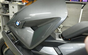 BMW CE04