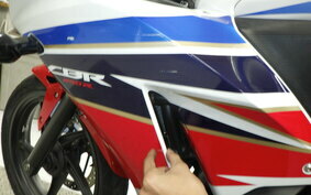 HONDA CBR250R GEN 3 MC41