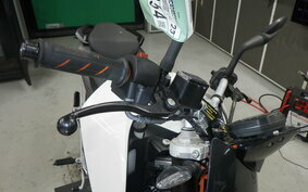 KTM 200 DUKE JUC40