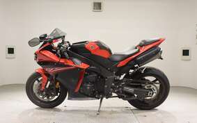 YAMAHA YZF-R1 2013 RN23